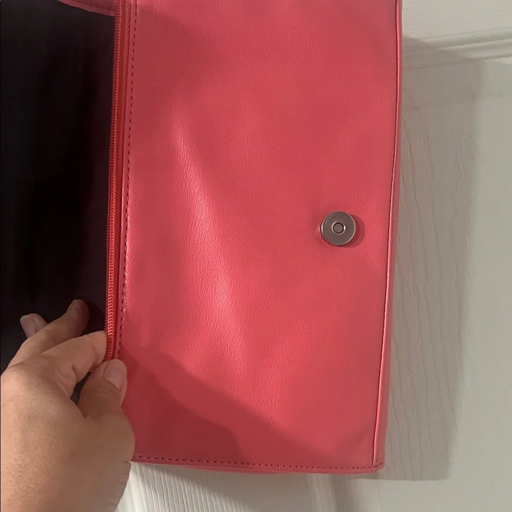 Nine & Co. Pink Floral Cosmetic‎ Bag